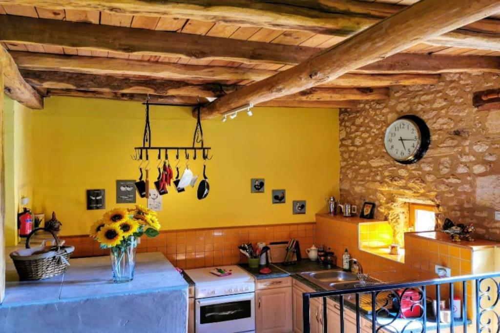 La Forge, Le Banquet Aux Eyzies Villa Les Eyzies Luaran gambar